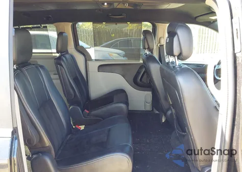 2016 Dodge Grand Caravan Sxt from USA, damaged, VIN 2C4RDGCG5GR354531